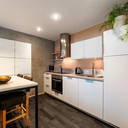 Marina Apartman